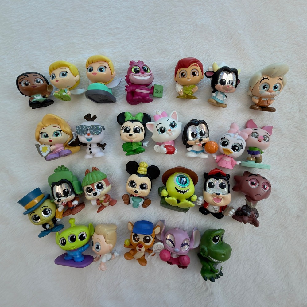 Disney Doorables Mini Figures Unisex OS Multicolor Excellent Lot of 25 Figures